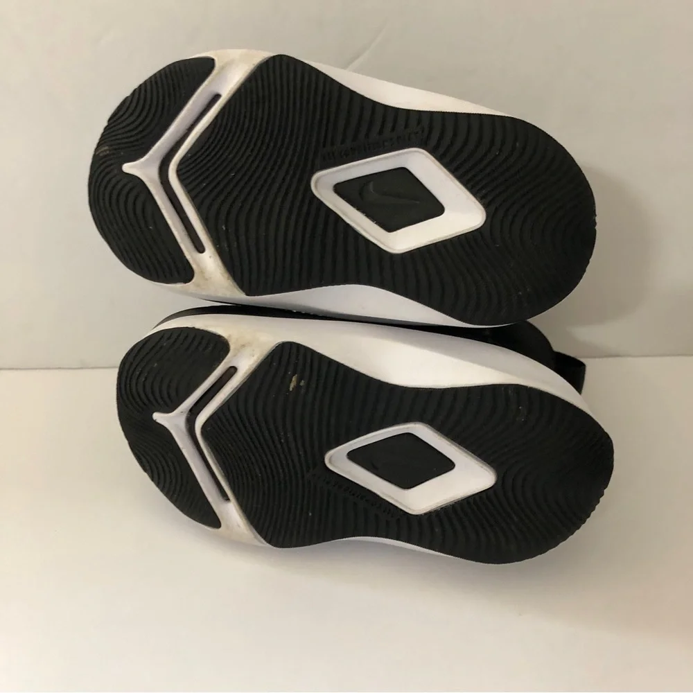 Nike Toddler Binzie Boots BQ5382-002 Size 5C